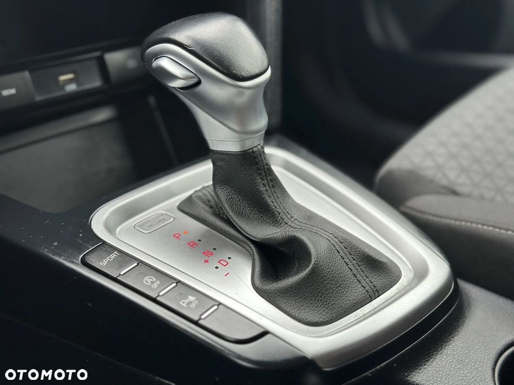 Kia Ceed 1.5 T-GDI M DCT - 37