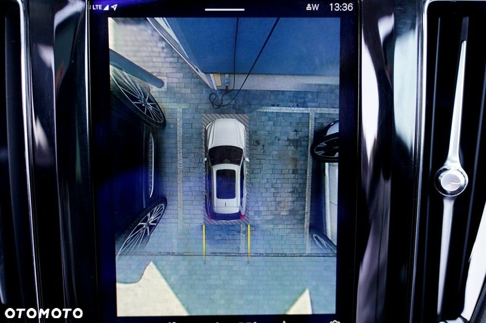 Volvo XC 60 - 34