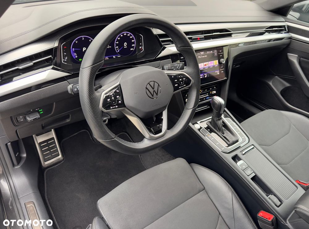 Volkswagen Arteon 2.0 TDI R-Line DSG - 14