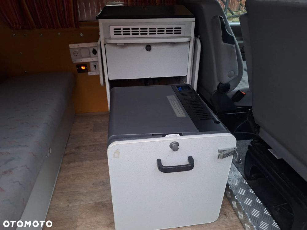 Volkswagen Transporter - 19