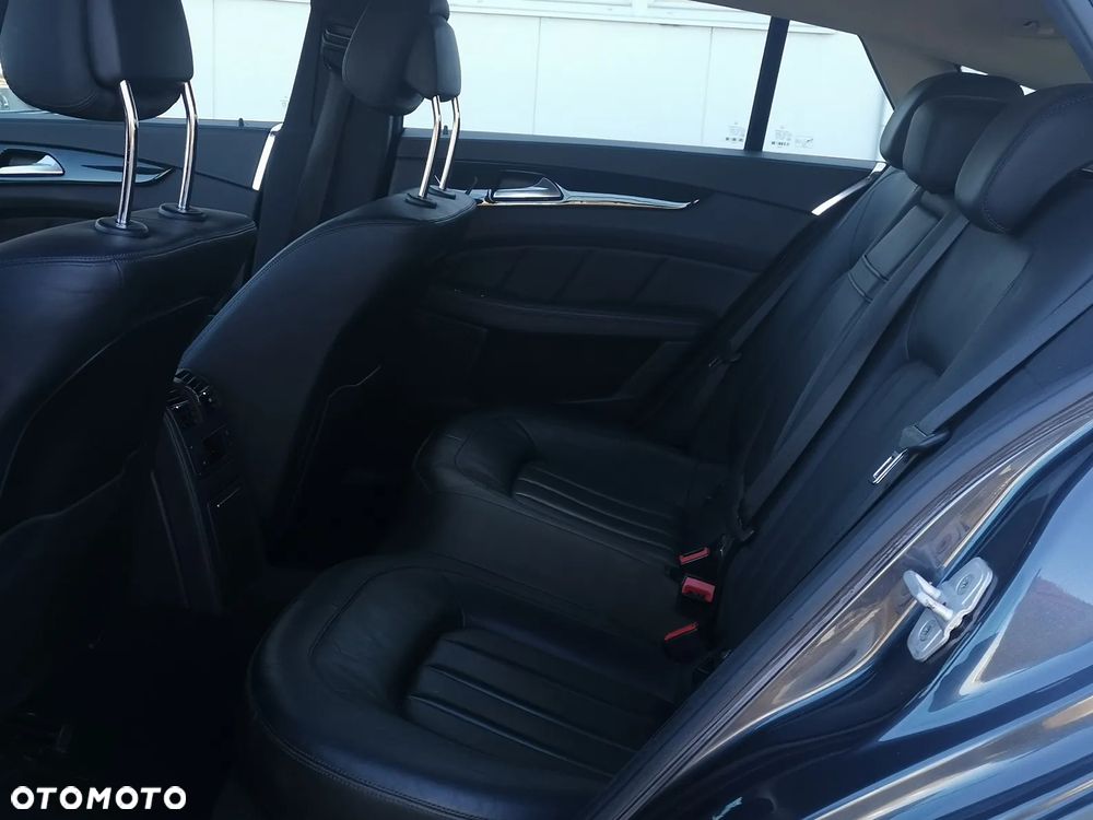 Mercedes-Benz CLS 350 d 4Matic 9G-TRONIC - 14