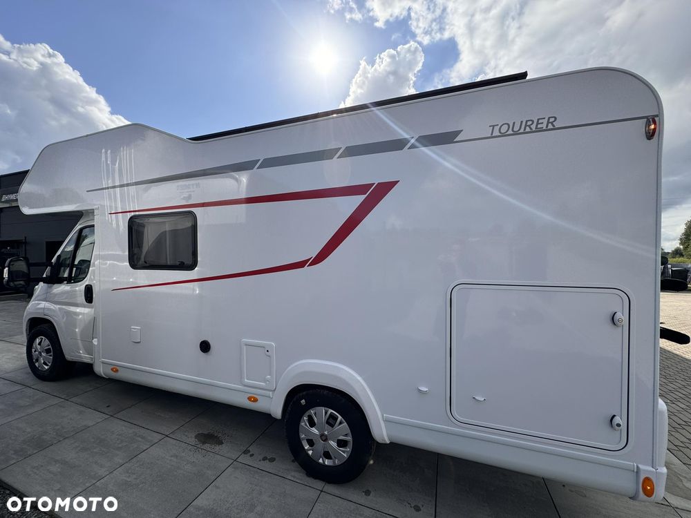LMC Tourer A 690 G - 6