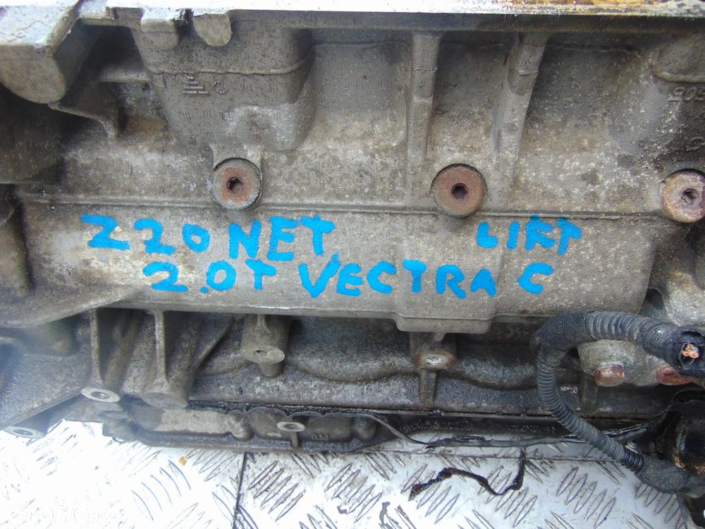 Blok silnika Opel Vectra C lift Z20NET - 1