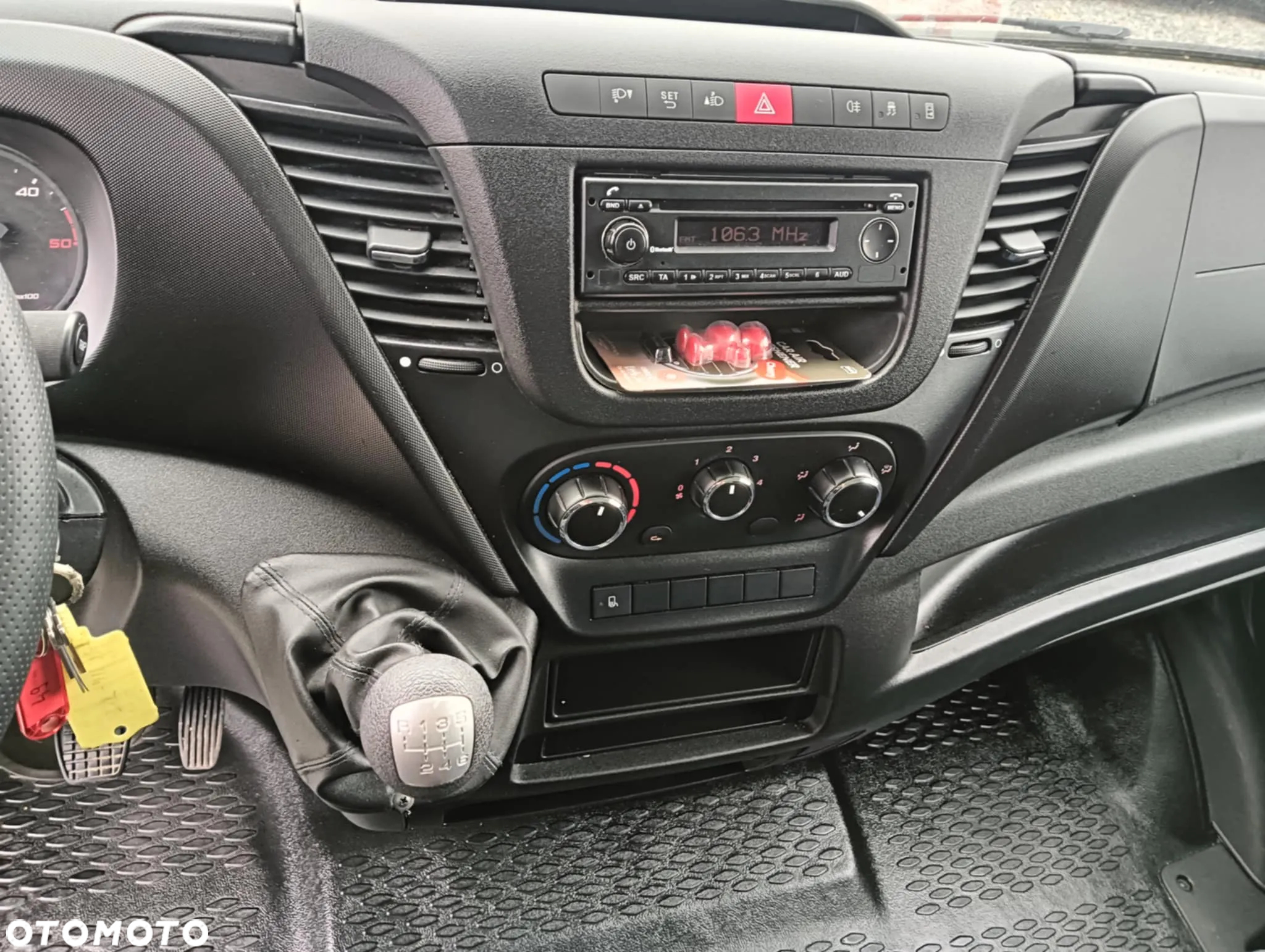 Iveco 35C14, 35C13, 35C12 - 16