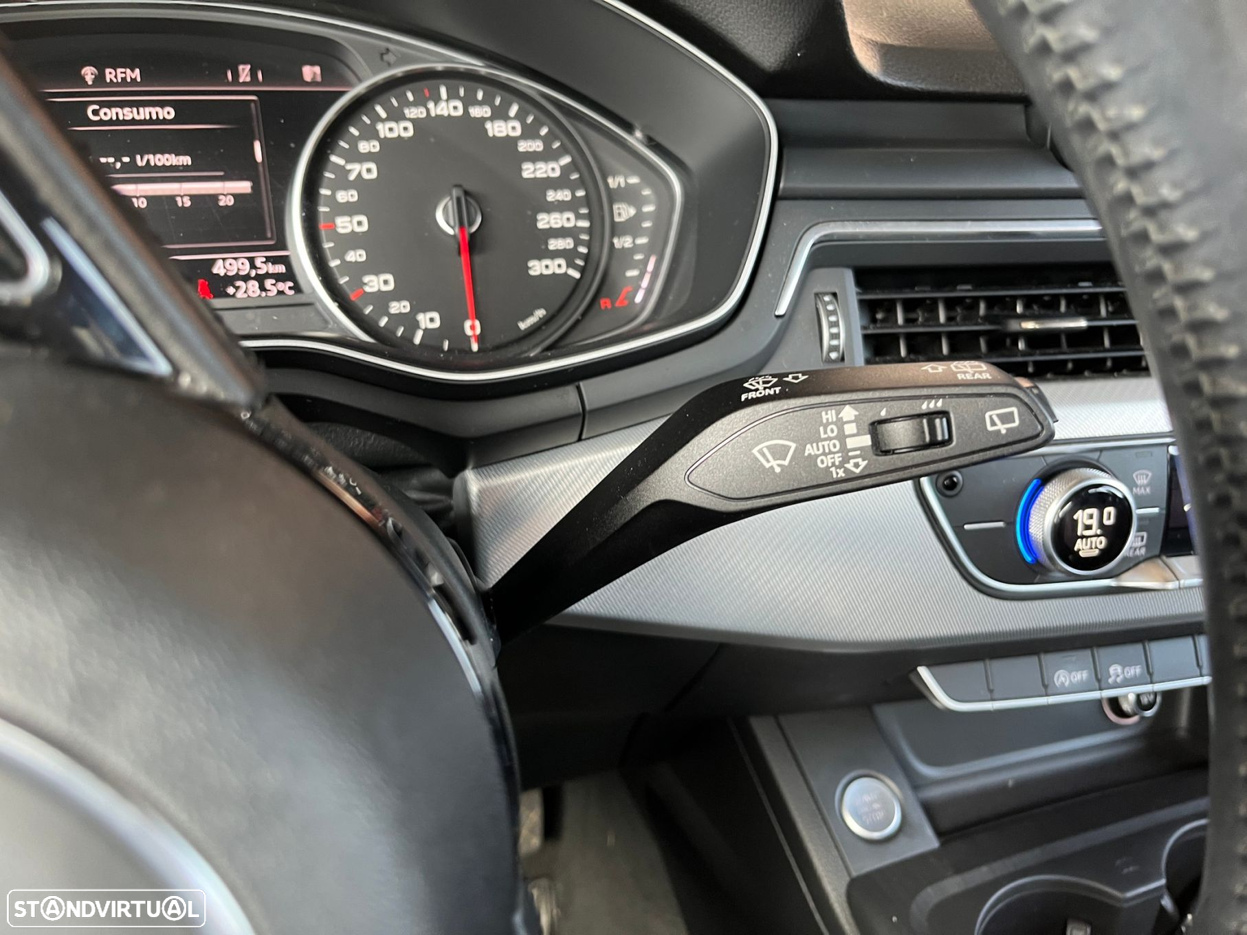 Audi A4 Avant 2.0 TDI S-line - 22