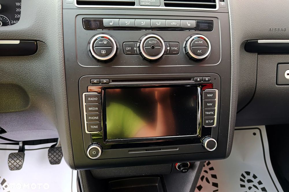 Volkswagen Touran 2.0 TDI DPF Comfortline - 26