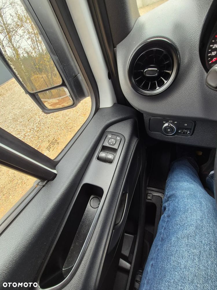 Mercedes-Benz Sprinter 315 - 17