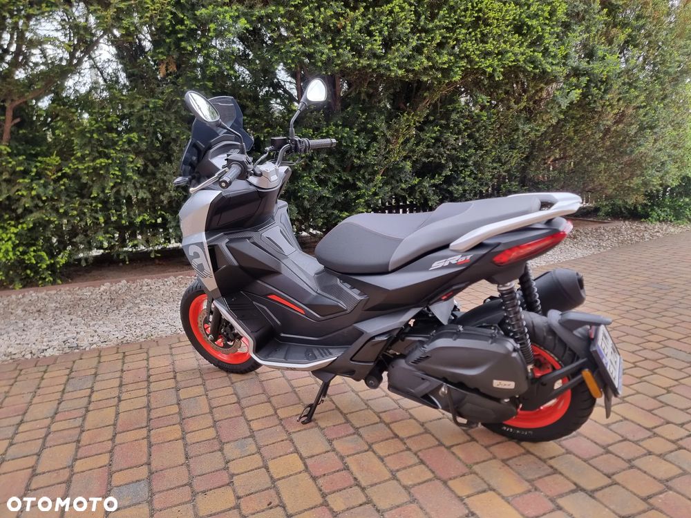 Aprilia SR - 5