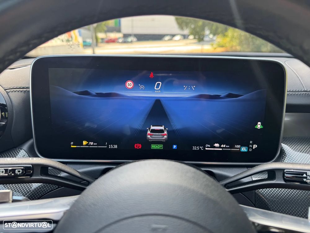 Mercedes-Benz C 300 e 9G-TRONIC Edition AMG Line - 24