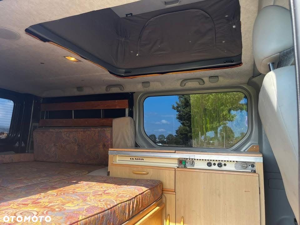 Renault Trafic - 18