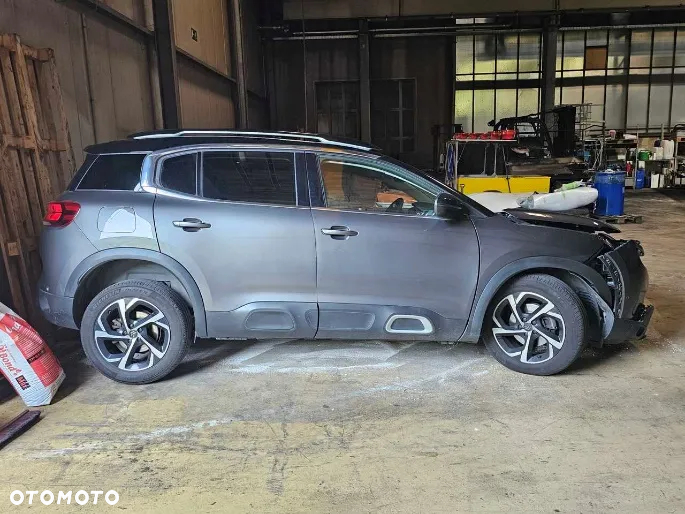 Citroën C5 Aircross 2.0 BlueHDi Live EAT8 - 3