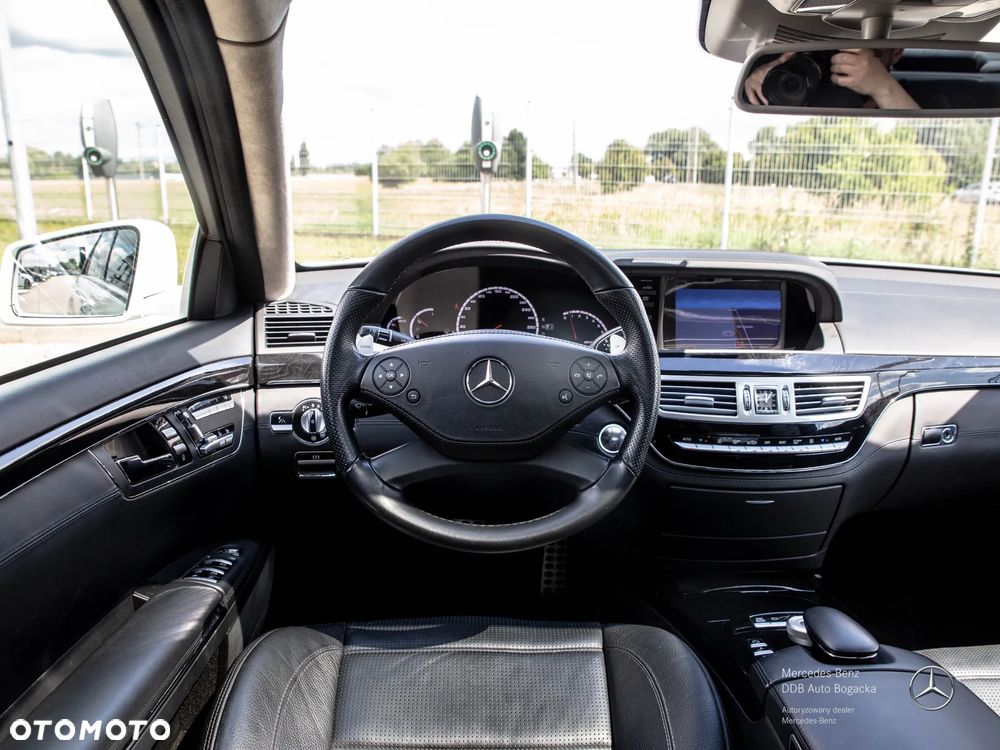 Mercedes-Benz Klasa S 63 AMG - 25