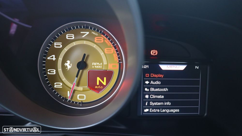 Ferrari F8 Tributo - 27