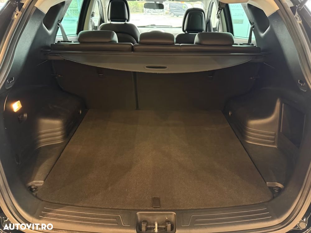 Hyundai ix35 2.0 CRDI 4WD Automatik Style - 10