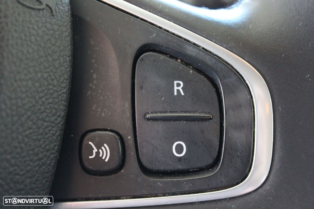 Renault Captur 0.9 TCE Exclusive XMOD - 29