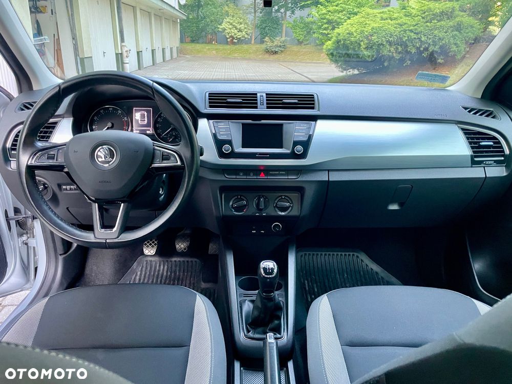 Skoda Fabia 1.2 TSI Active - 9