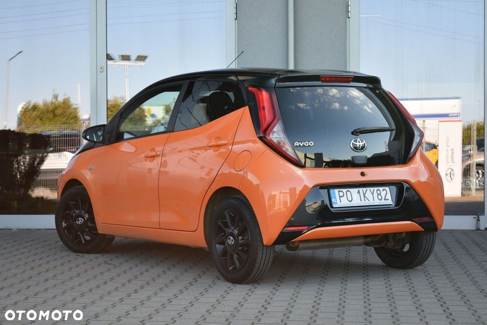 Toyota Aygo - 10
