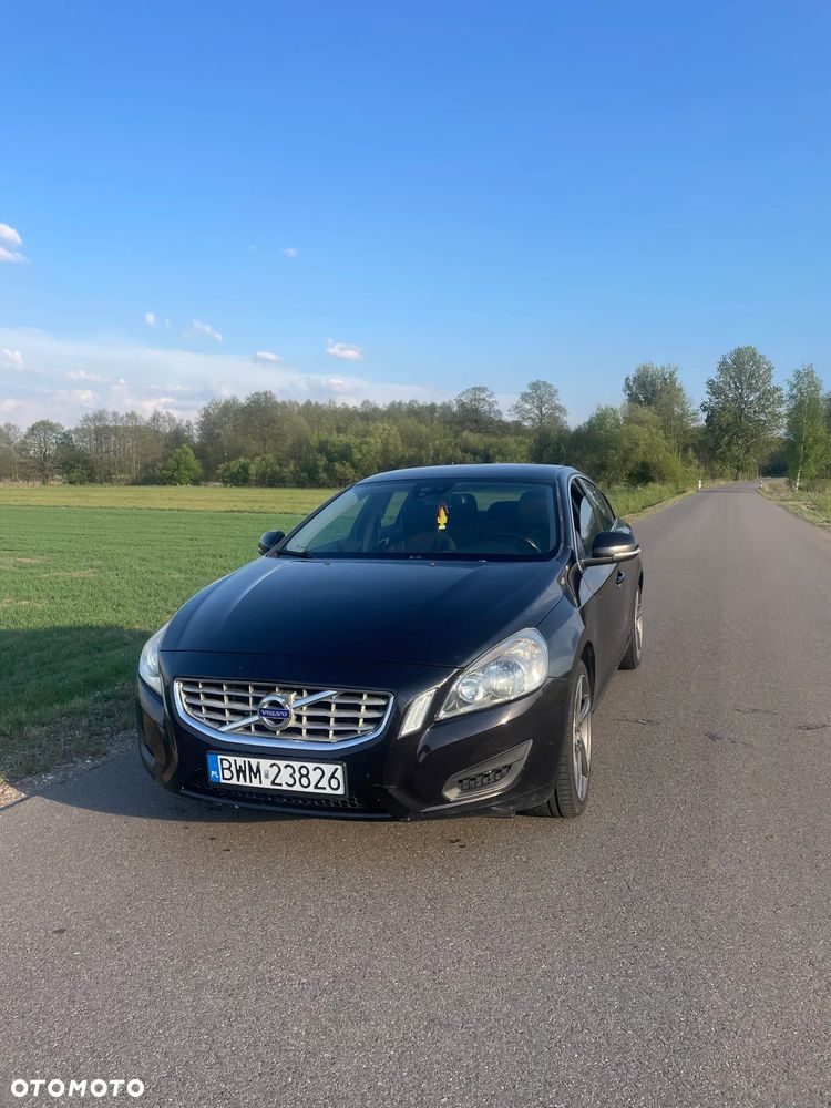 Volvo S60 - 2