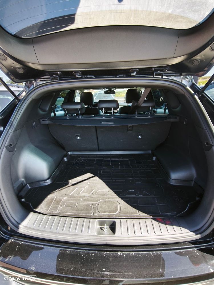 Hyundai Tucson 1.6 CRDi N-Line DCT - 37