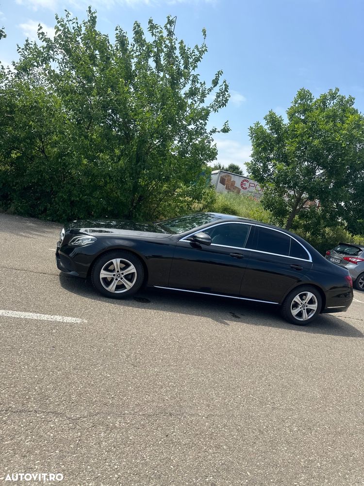 Mercedes-Benz E 220 d Aut. - 4