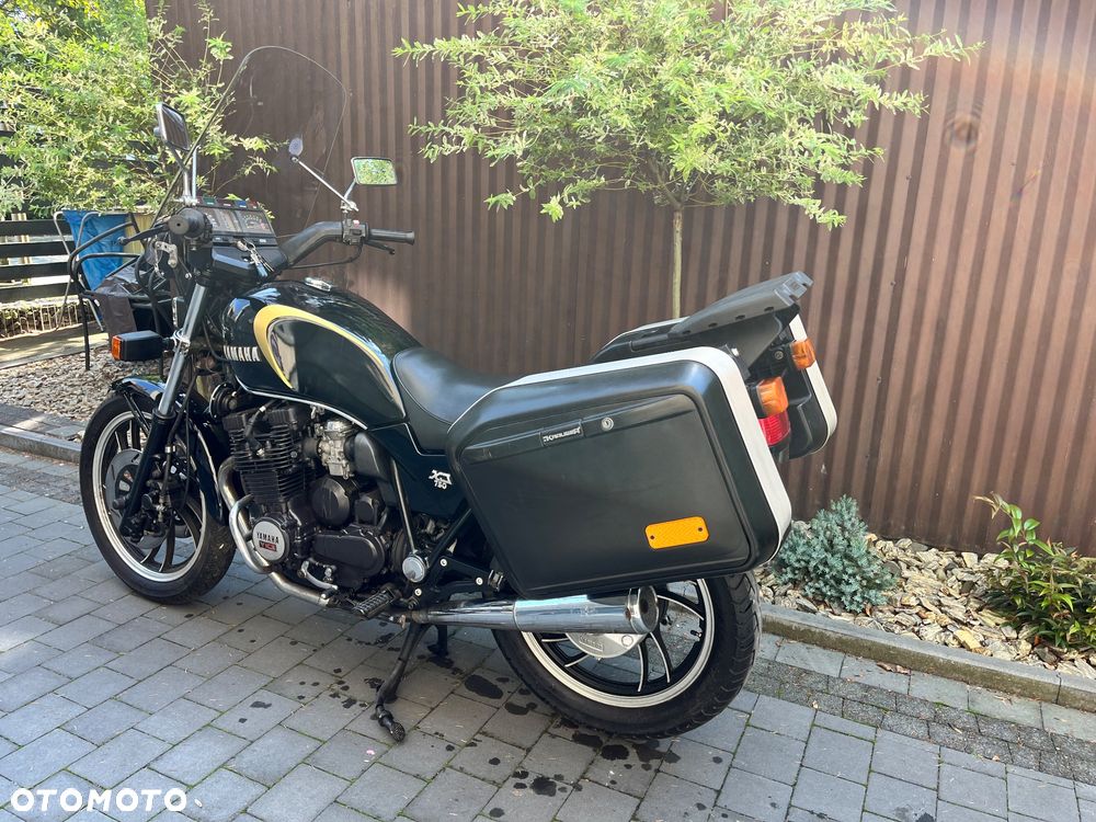 Yamaha XJ - 5