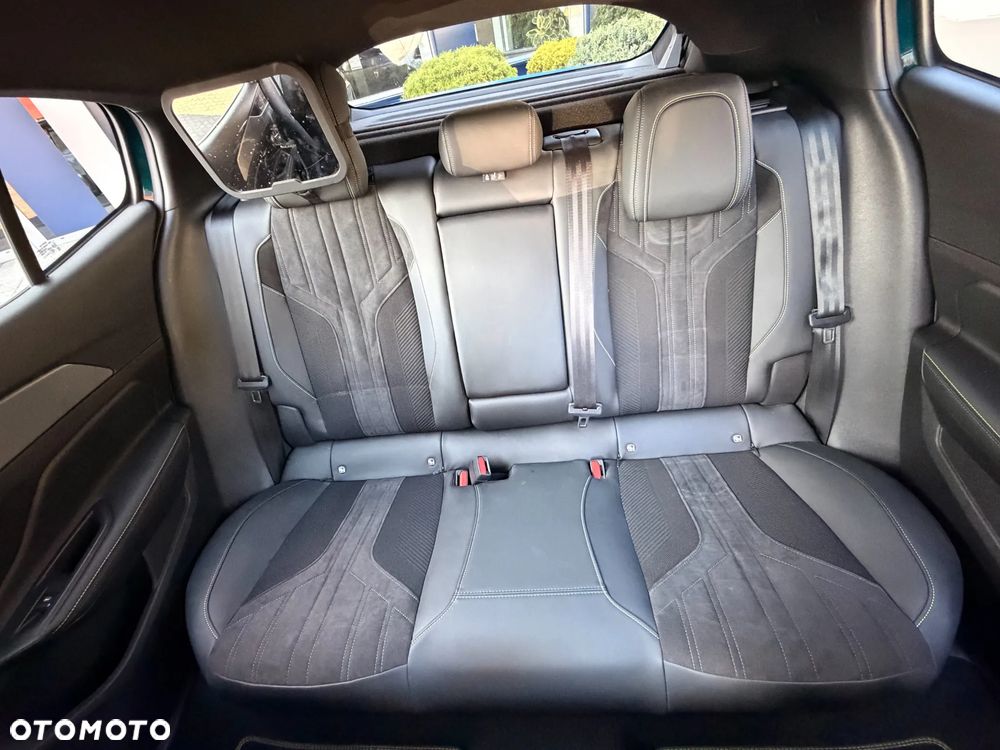 Peugeot 408 1.2 PureTech GT S&S EAT8 - 20