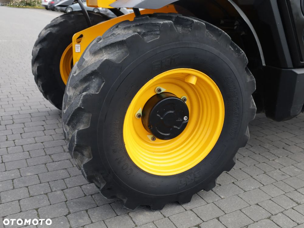 JCB 531-70 - 25