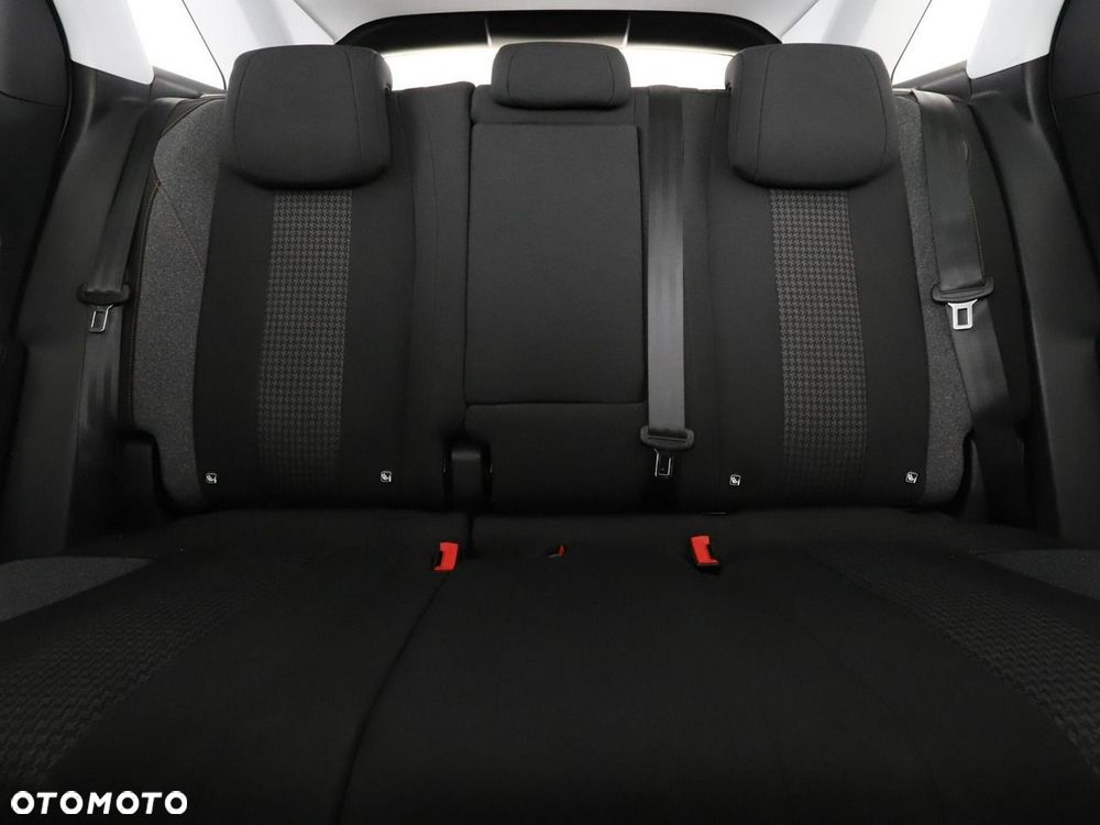 Peugeot 3008 BlueHDi 130 Stop & Start EAT8 Active Business-Paket - 19