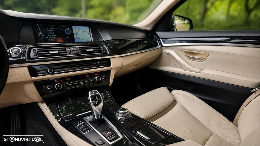 BMW 520 d Line Luxury Auto - 13