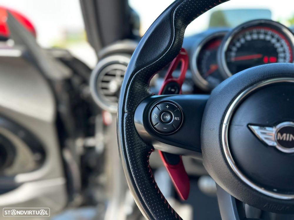 MINI 3 Portas John Cooper Works Aut. - 12