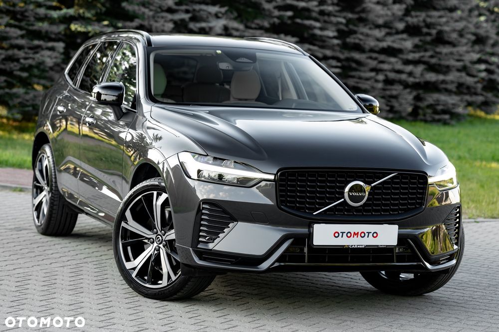 Volvo XC 60 D5 AWD R-Design - 2