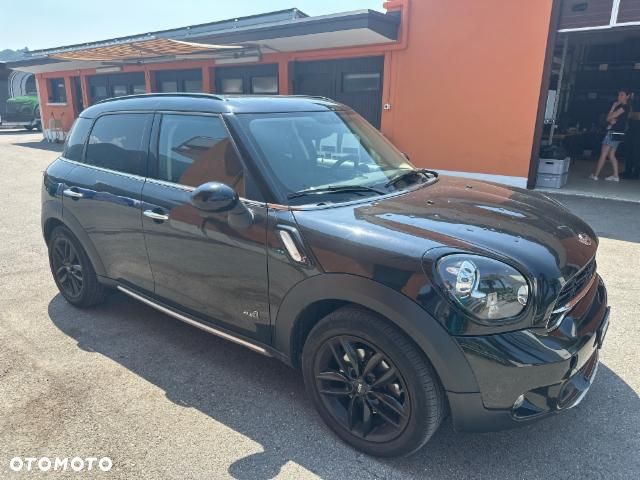 MINI Countryman Cooper SD All4 - 2