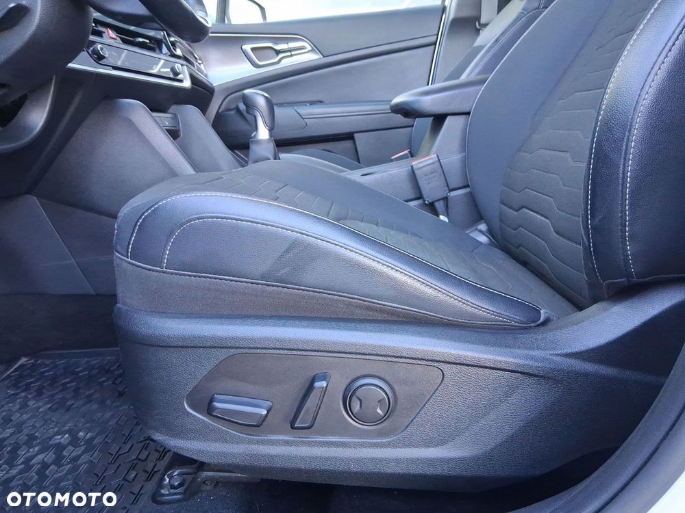 Kia Sportage 1.6 T-GDI Business Line 2WD - 23