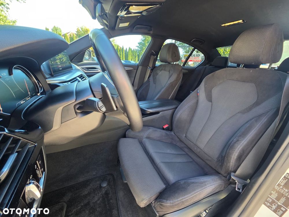 BMW Seria 5 520d xDrive M Sport sport - 19