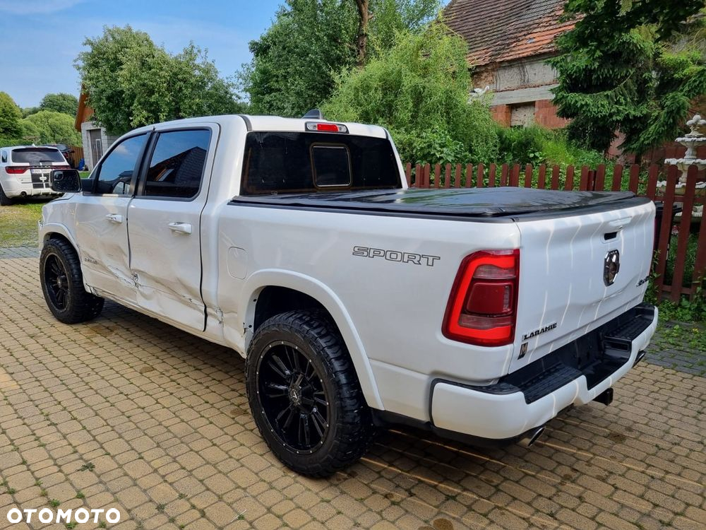 RAM 1500 Crew Cab Laramie - 6