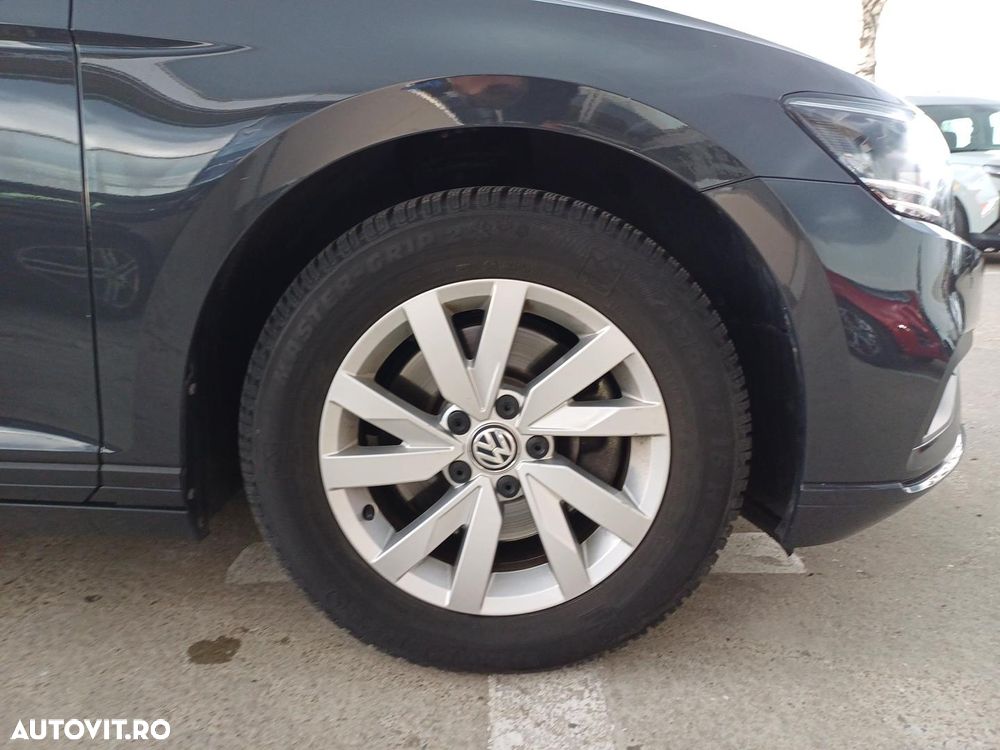 Volkswagen Passat 1.5 TSI ACT Trendline - 21