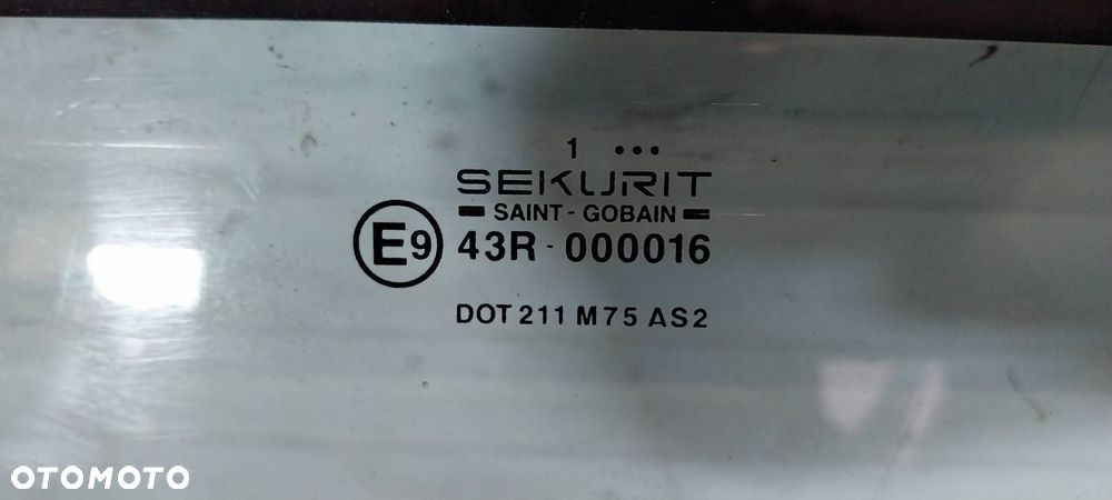 SZYBA TYŁ KLAPY BAGAŻNIKA PEUGEOT PARTNER I MAZOWSZE - 2