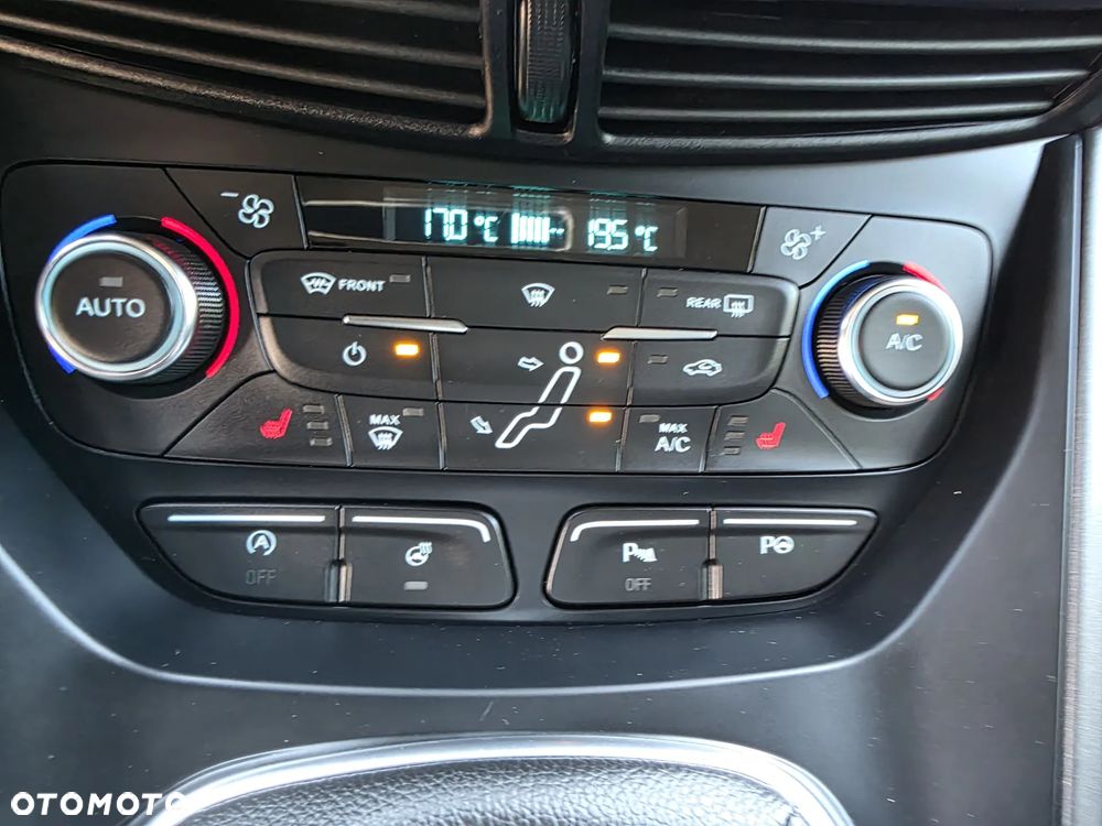 Ford C-MAX 1.0 EcoBoost Titanium ASS - 23