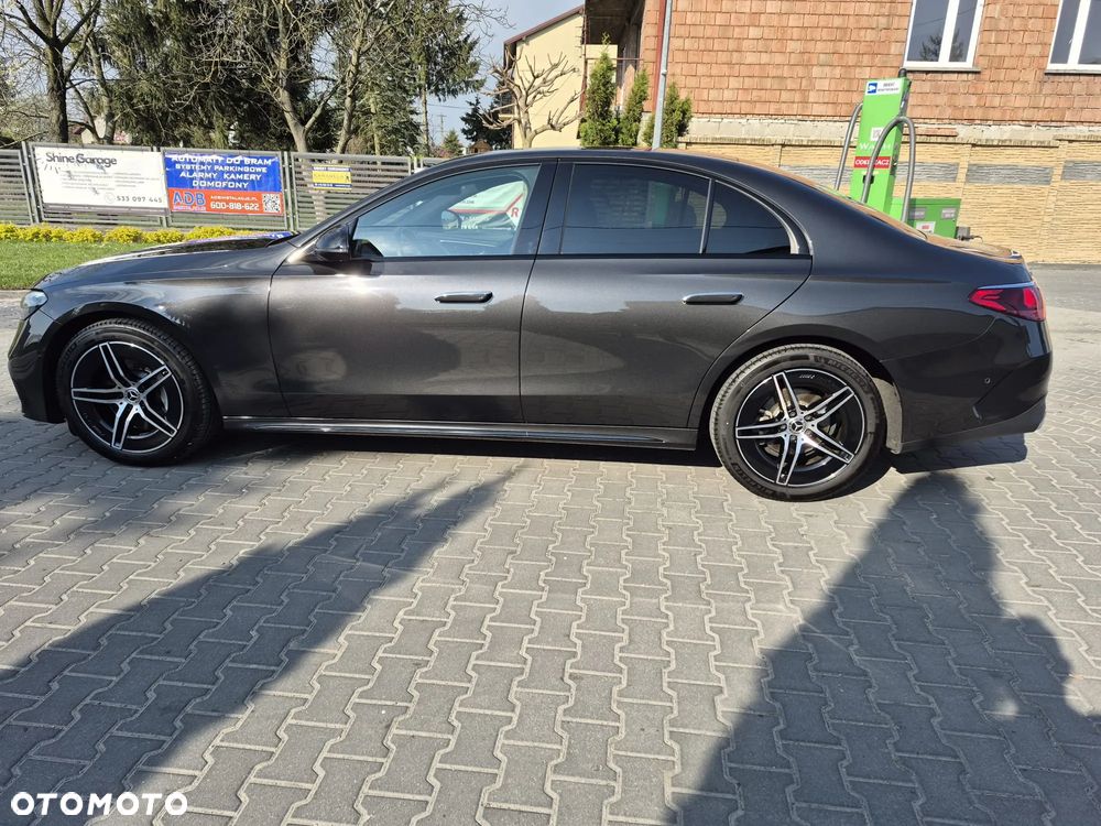 Mercedes-Benz Klasa E 220 d mHEV AMG 9G-Tronic - 9