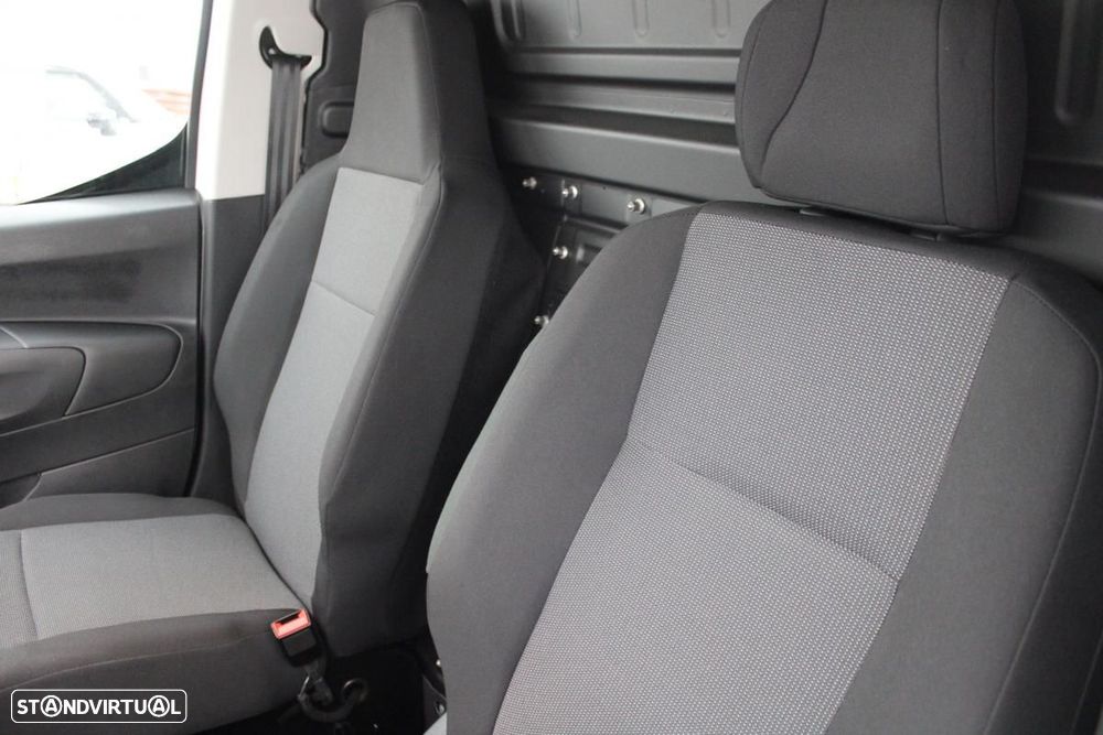 Citroën e-Berlingo 50 kWh M Feel - 11