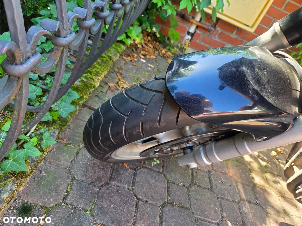 Yamaha FZ6 - 9