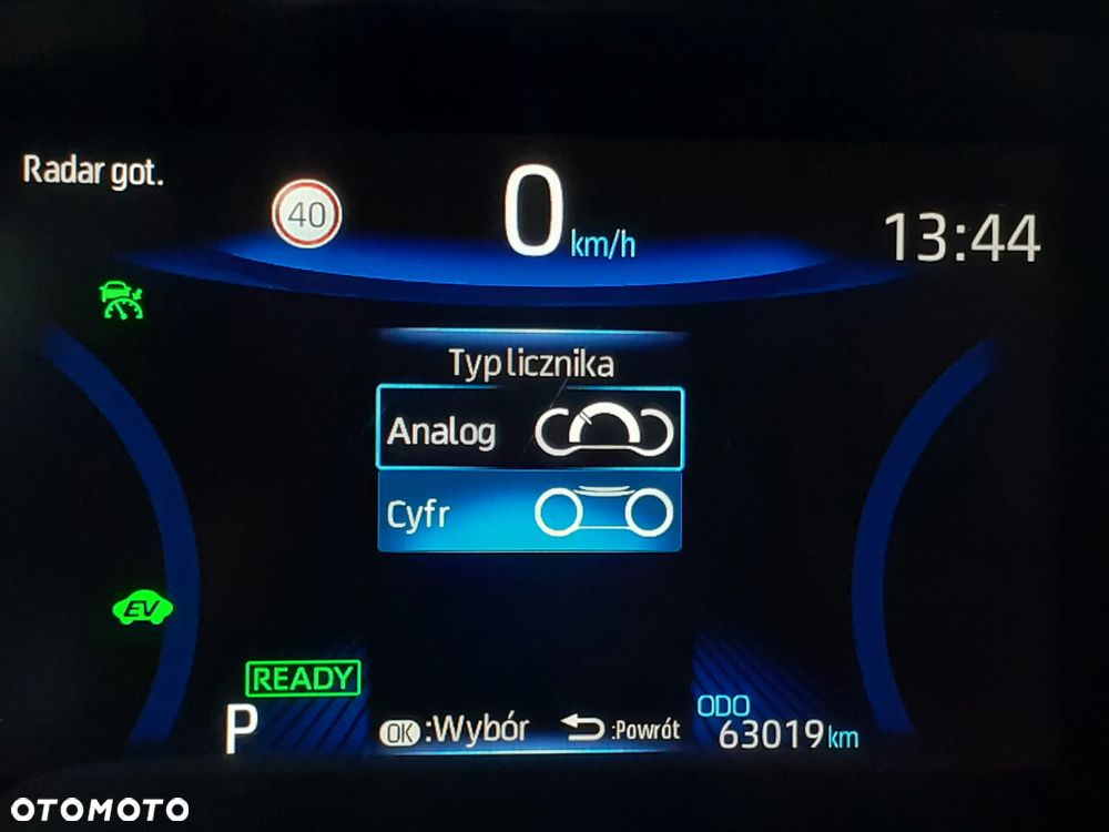 Toyota Corolla - 13