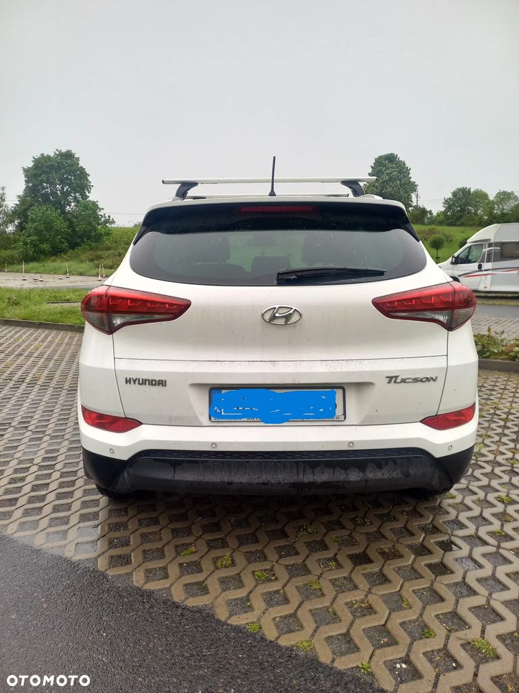 Hyundai Tucson 1.6 GDI BlueDrive Comfort 2WD - 4