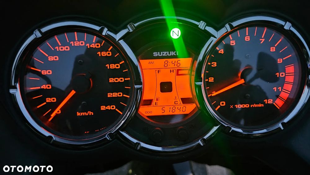 Suzuki V-STROM - 5
