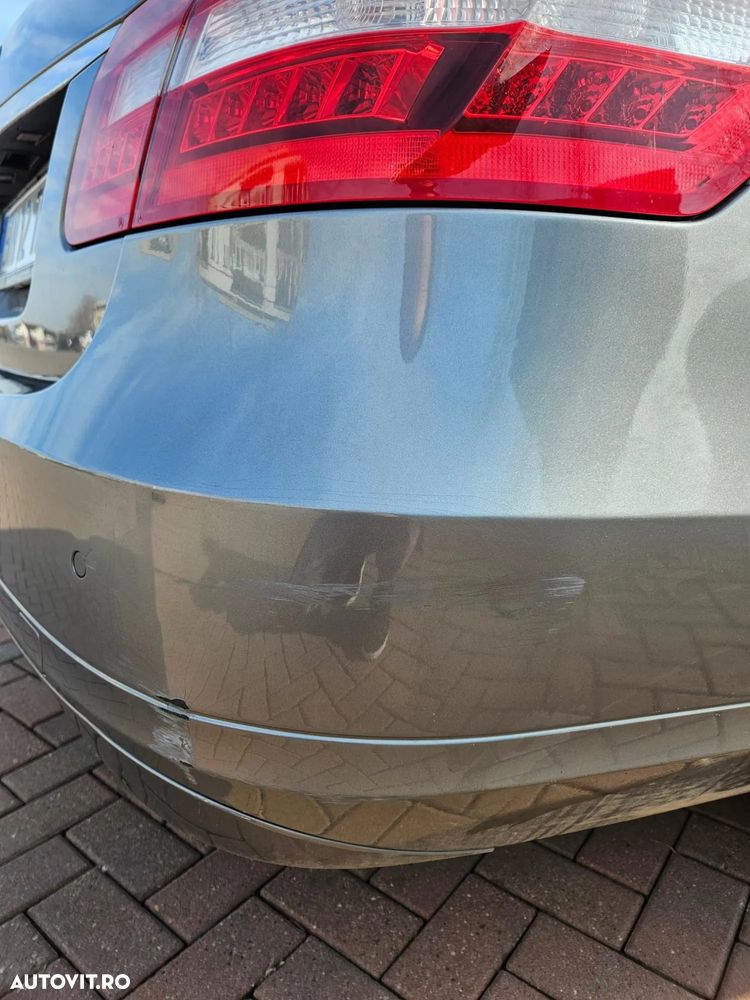 Mercedes-Benz E 200 CGI BlueEFFICIENCY 7G-TRONIC Avantgarde - 15