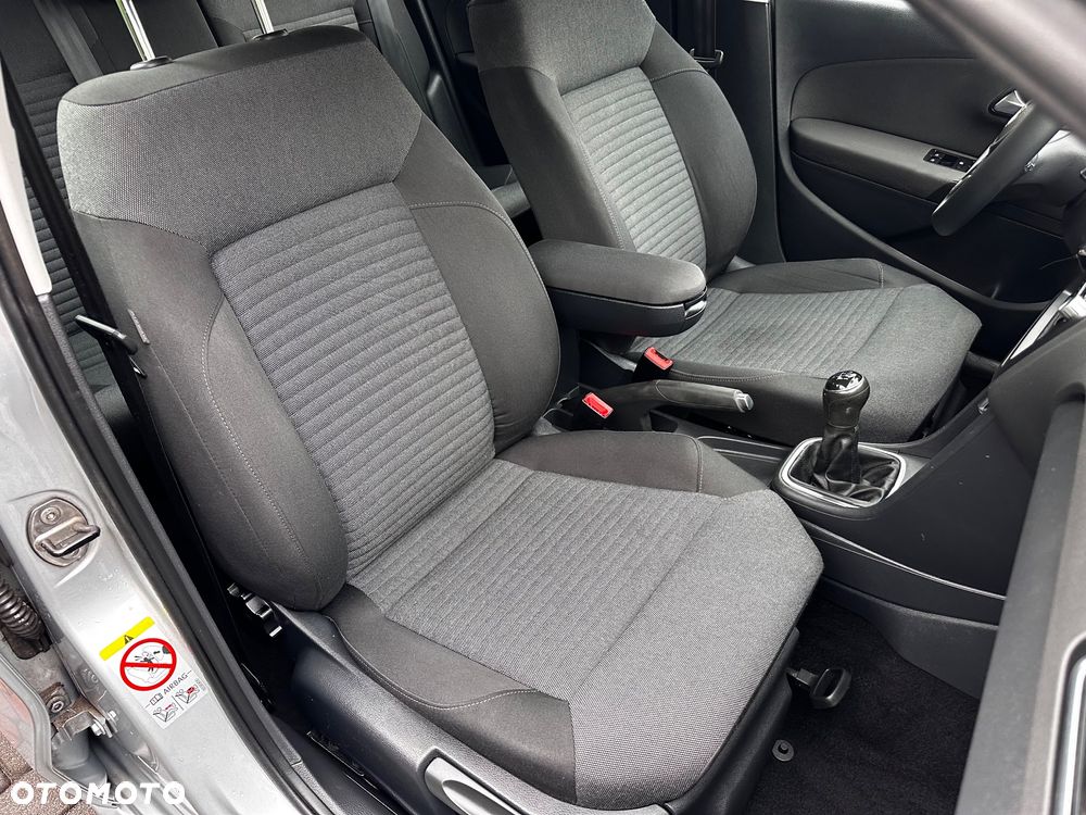 Volkswagen Polo - 23