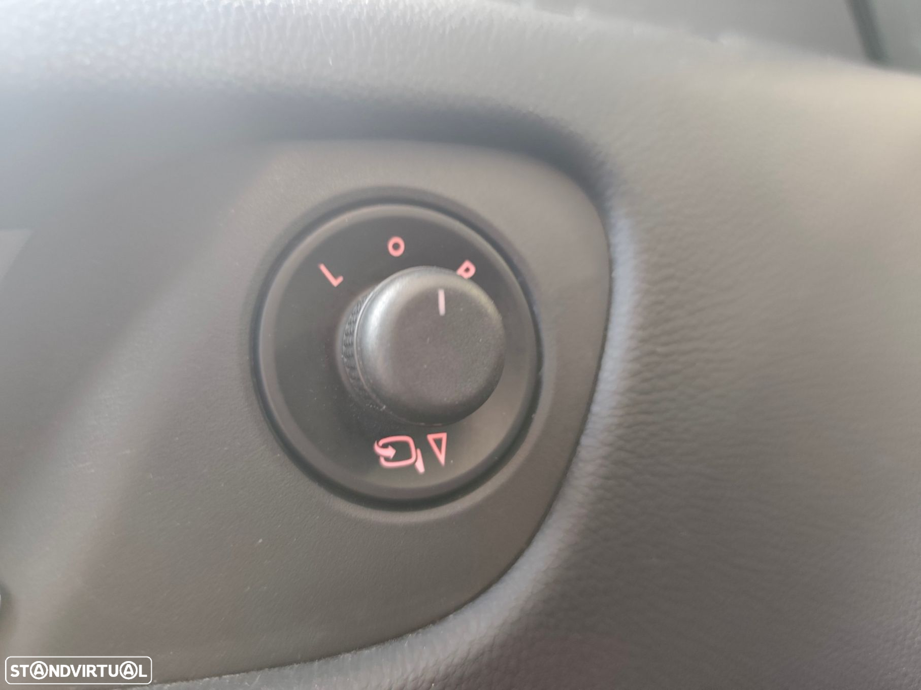 Opel Zafira 1.4 T Cosmo S/S - 37