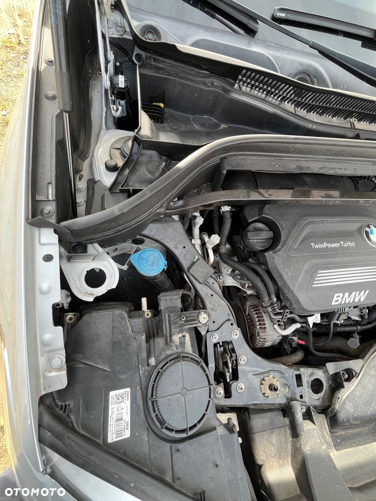 BMW X1 sDrive16d Sport Line - 19