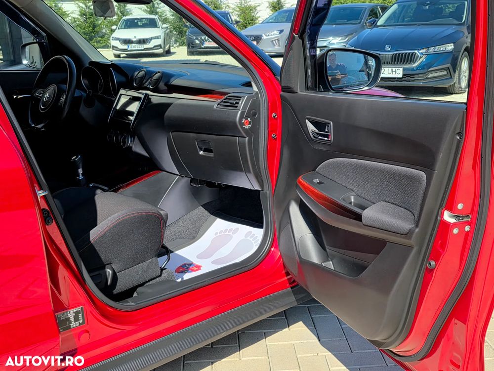Suzuki Swift 1.4 Dualjet 48V MHEV Sport - 25