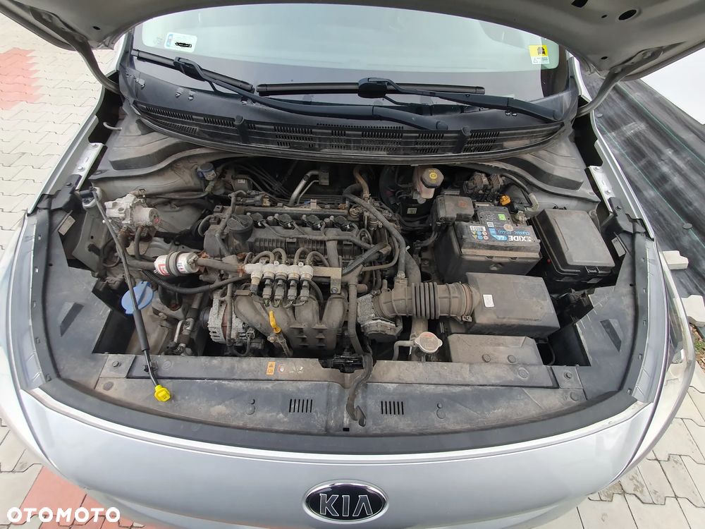 Kia Rio 1.2 L Business Line - 9